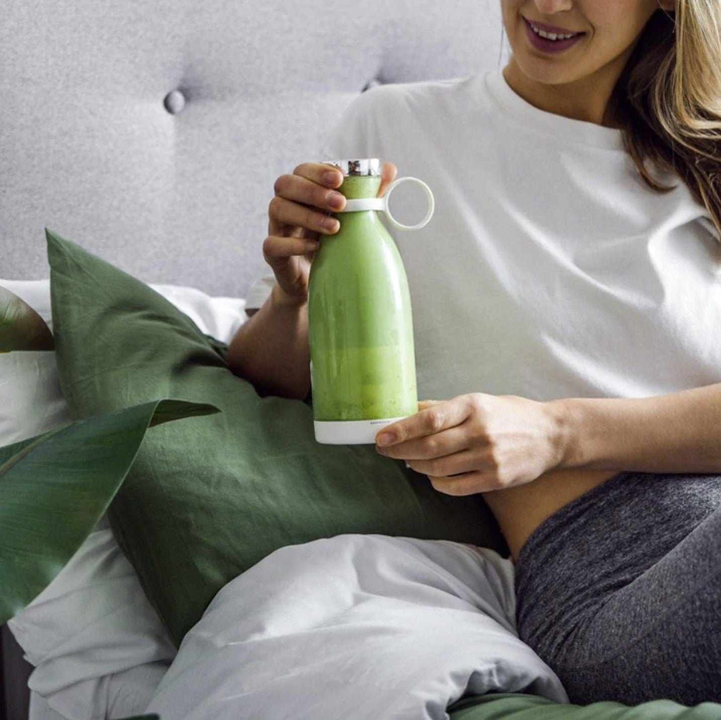 Thryve Blender Bottle